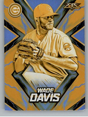 2017 Topps Yangın Altın Nane 85 Wade Davis Chicago Cubs Resmi MLB Beyzbol Ticaret Kartı Ham (NM veya Daha İyi) Durumda